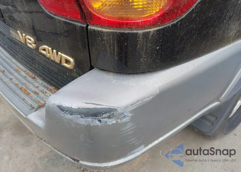 2001 Toyota Sequoia Sr5 V8 z USA, uszkodzony, nr VIN 5TDBT44A71S024255